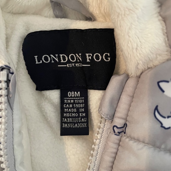 London Fog Puffer bunting/ snowsuit - Picture 3 of 5